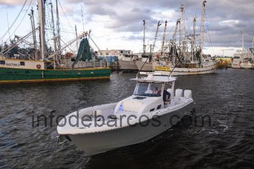Edgewater 370CC ficha tecnica 